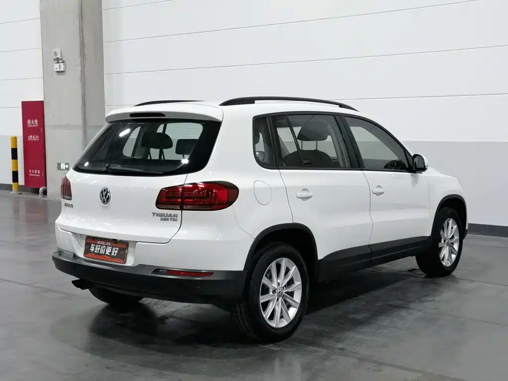 Volkswagen Tiguan — миниатюра 2