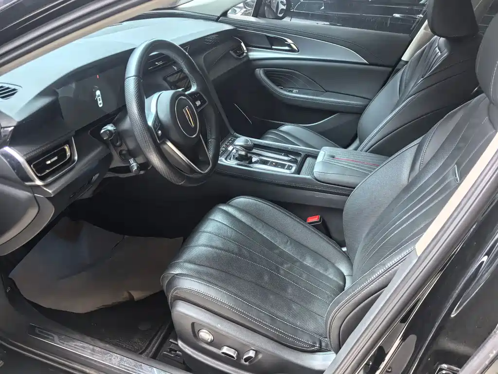 Hongqi Hongqi H5 — миниатюра 4