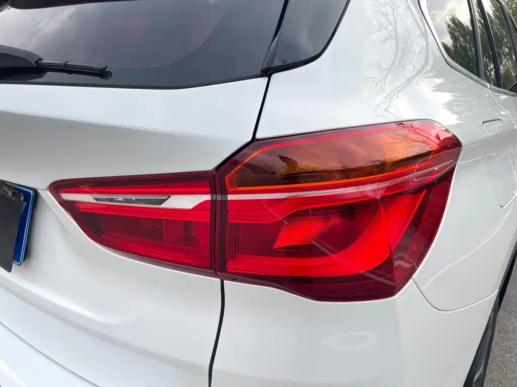 BMW X1 — миниатюра 14