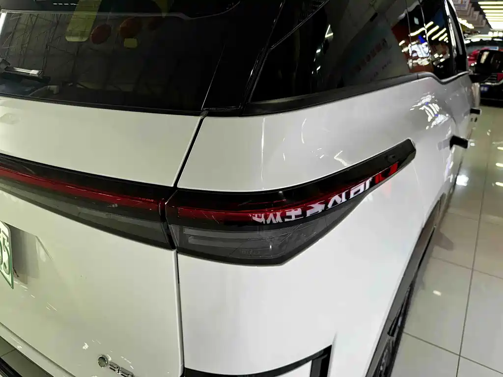 Toyota bZ3X — миниатюра 24