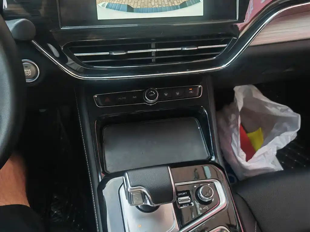 Isuzu D-MAX — миниатюра 10