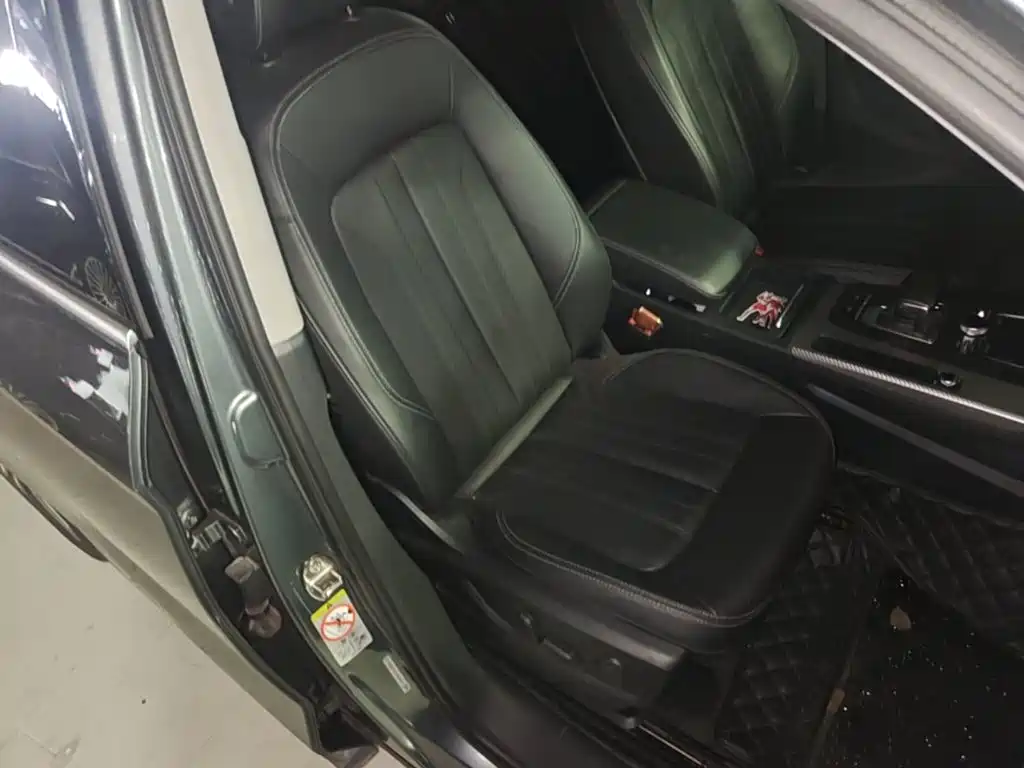 Audi Q5L — миниатюра 25
