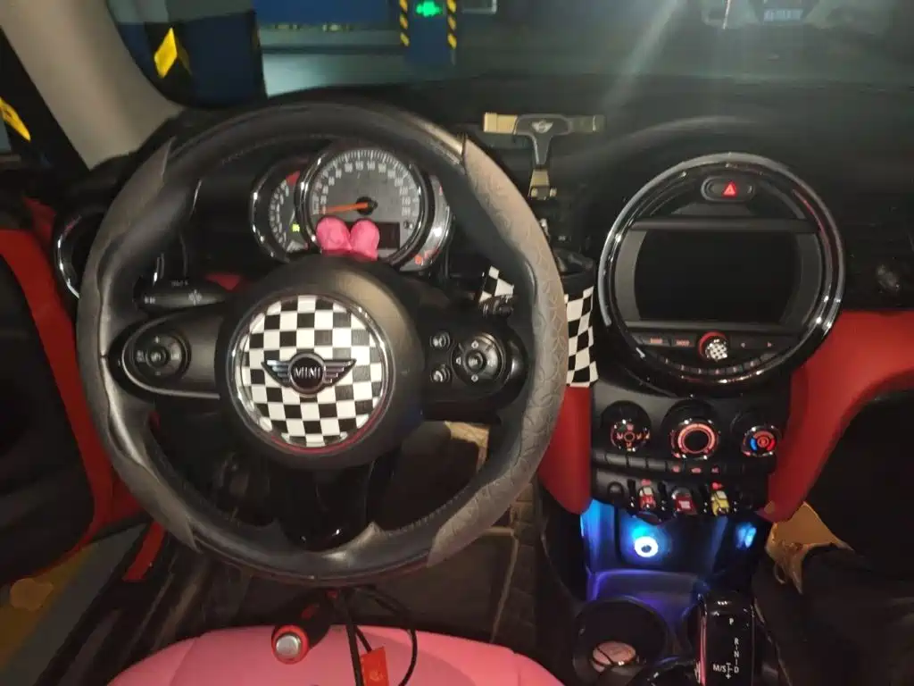 MINI Mini — миниатюра 6