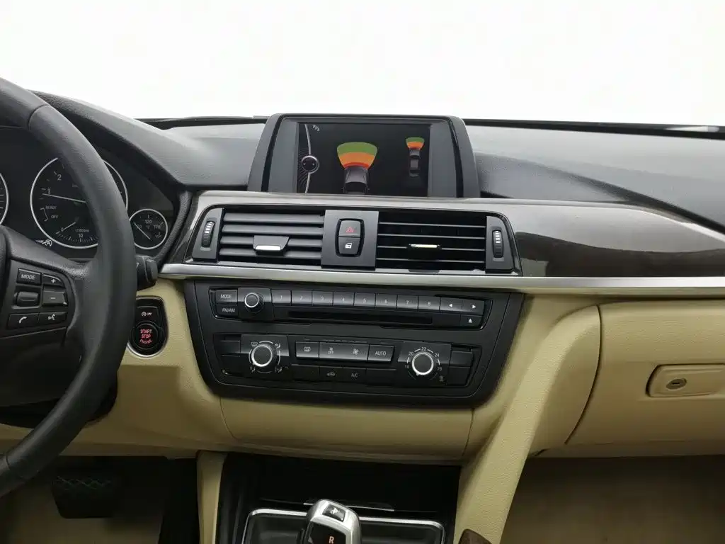 BMW 3 Series — миниатюра 12