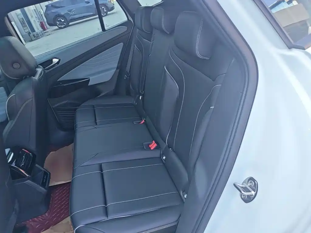 Volkswagen ID.4 X — миниатюра 17