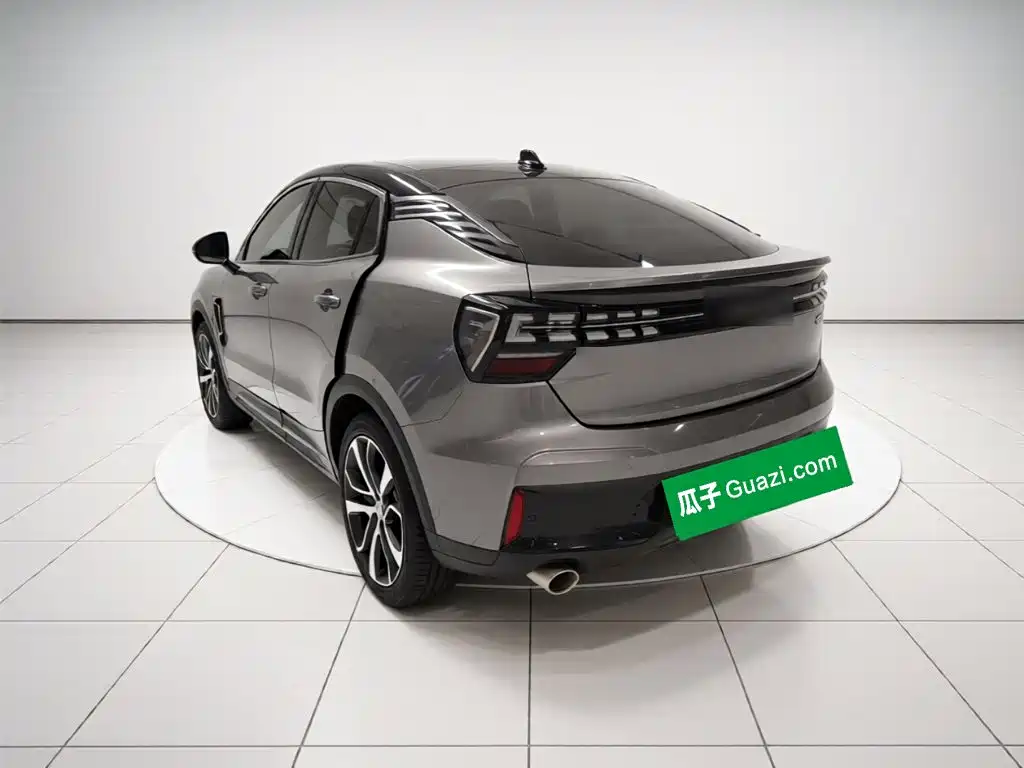 Lynk & Co 05 — миниатюра 4