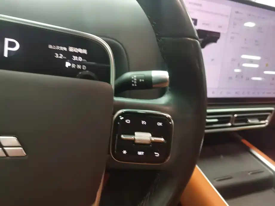 Li Auto Li L7 — миниатюра 14