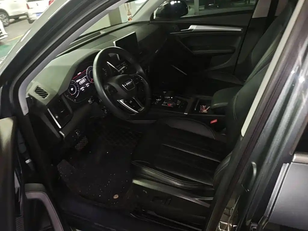 Audi Q5L — миниатюра 15