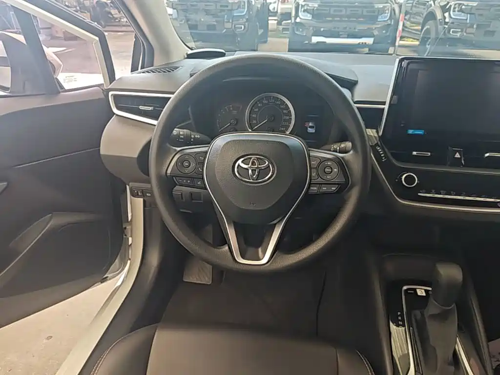 Toyota Corolla — миниатюра 11