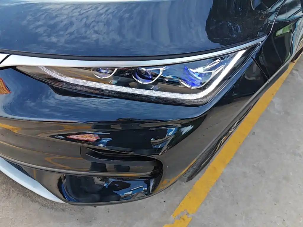 BYD Tang New Energy — миниатюра 24