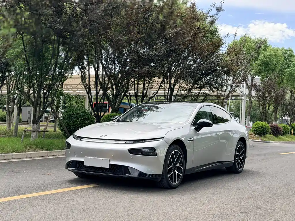 XPENG P7