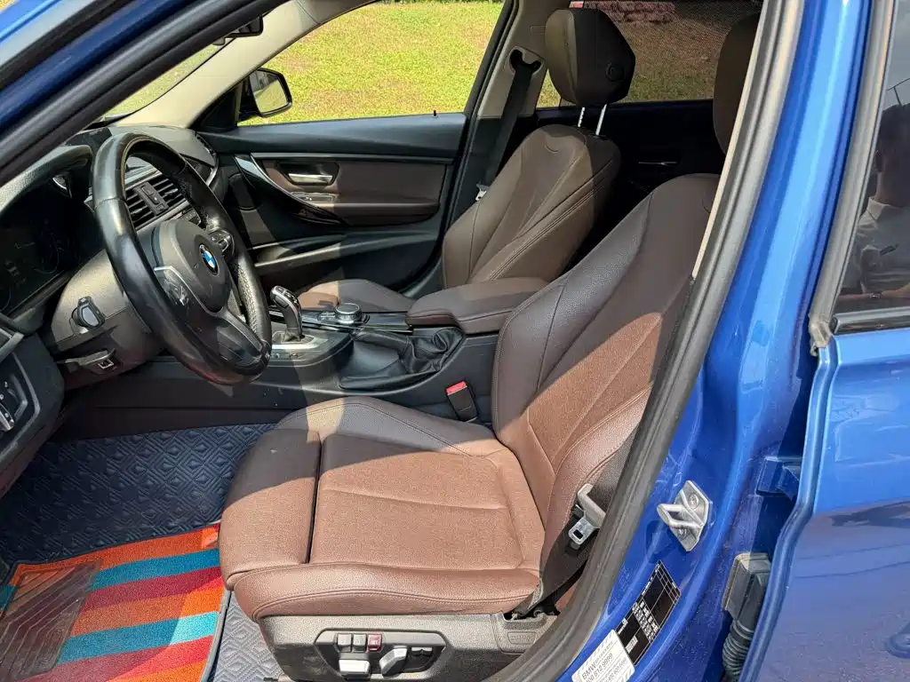 BMW 3 Series — миниатюра 8
