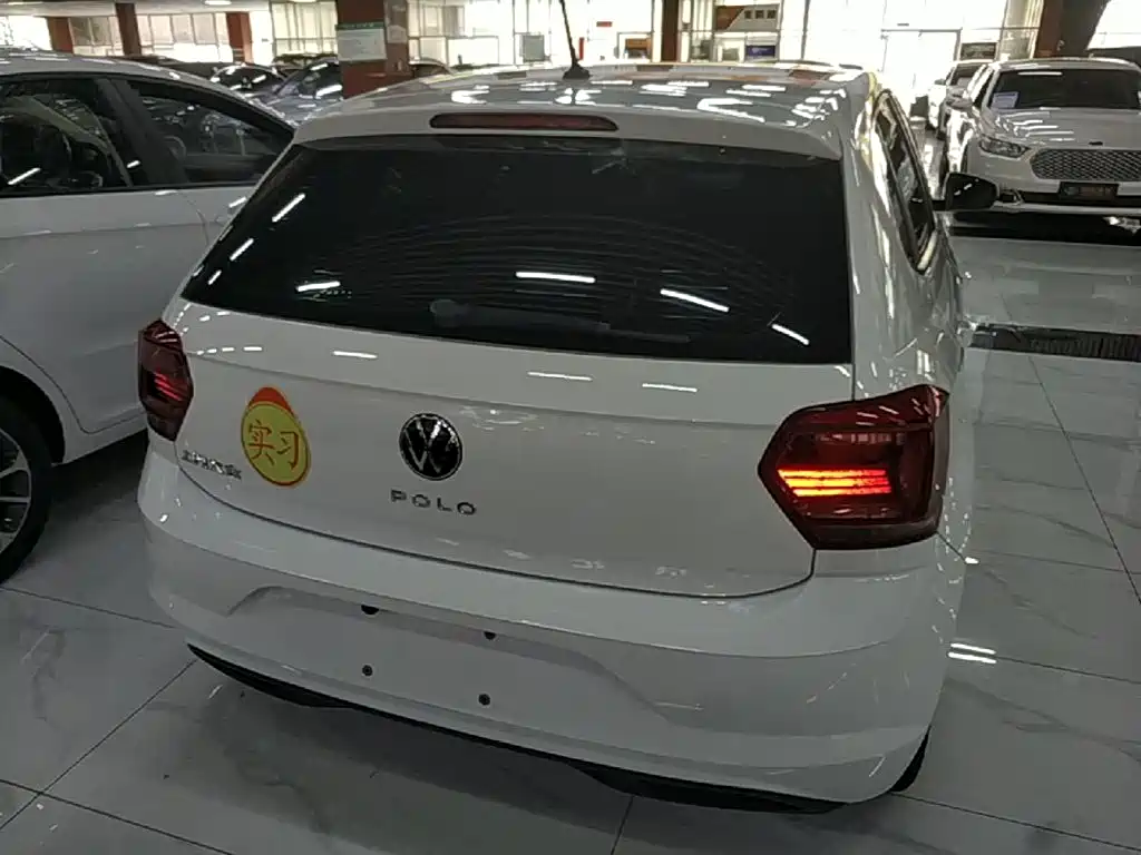 Volkswagen Polo — миниатюра 6