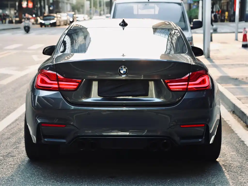BMW M4 2019 M4