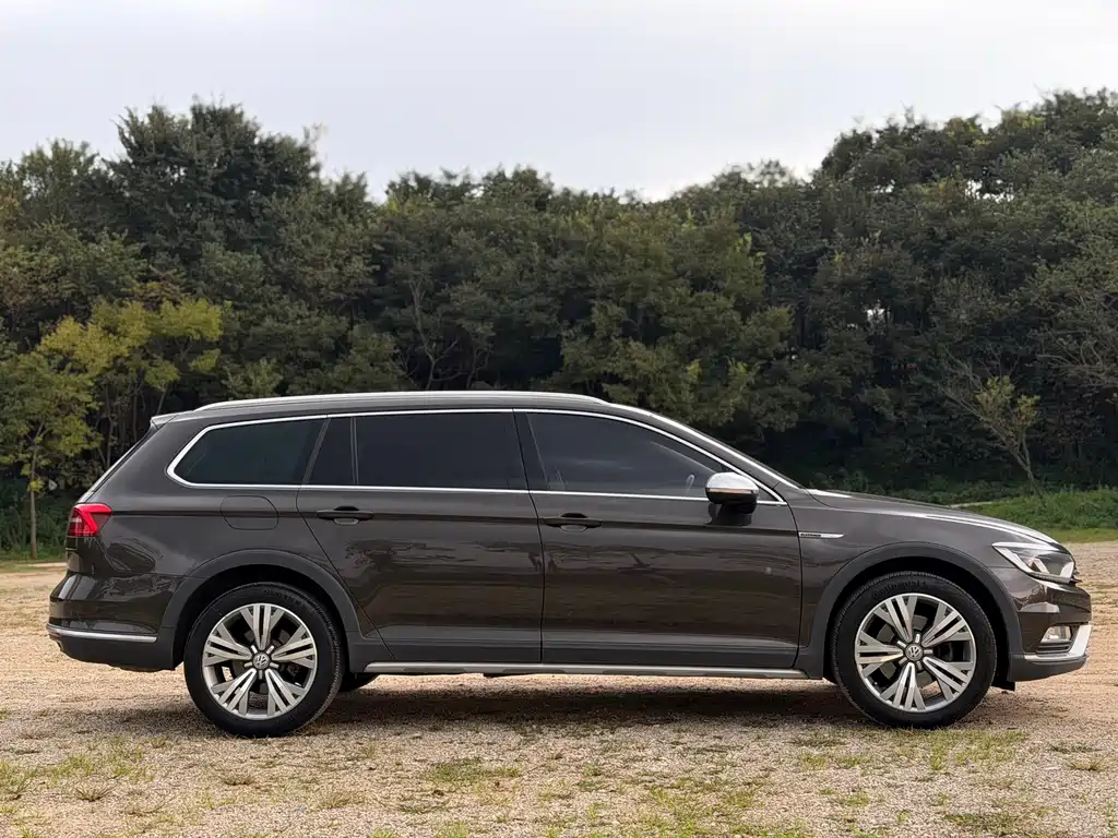 Volkswagen Viloran — миниатюра 5