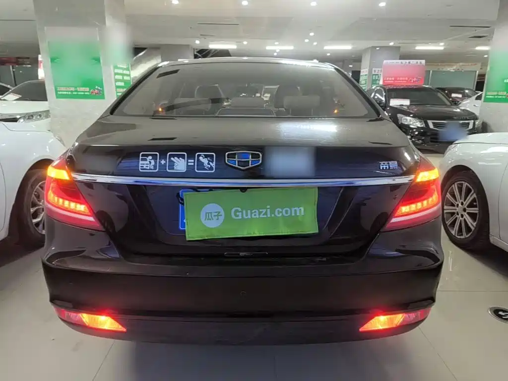 Geely Emgrand — миниатюра 6