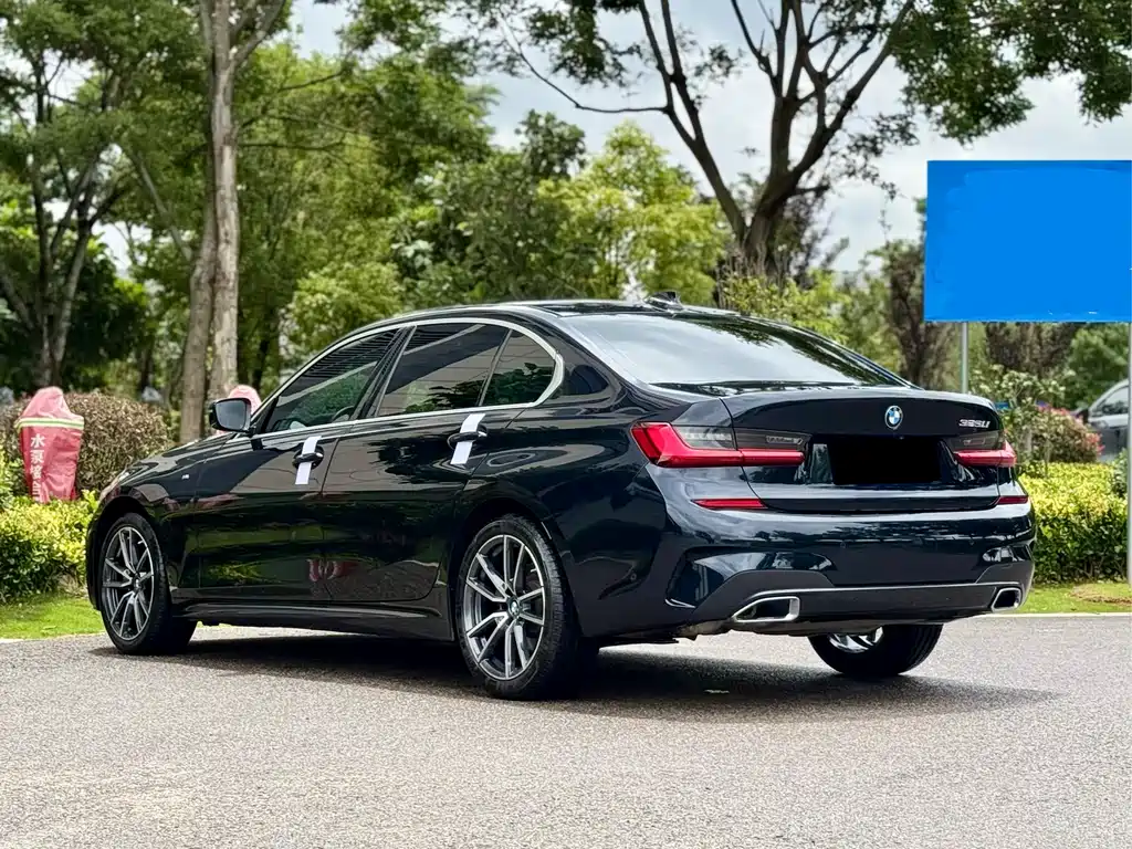BMW 3 Series 3 2022 325Li M Sport
