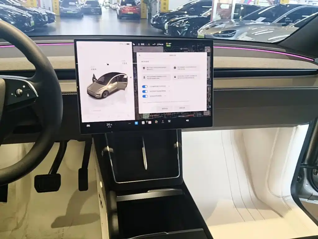 Tesla Model Y L — миниатюра 13