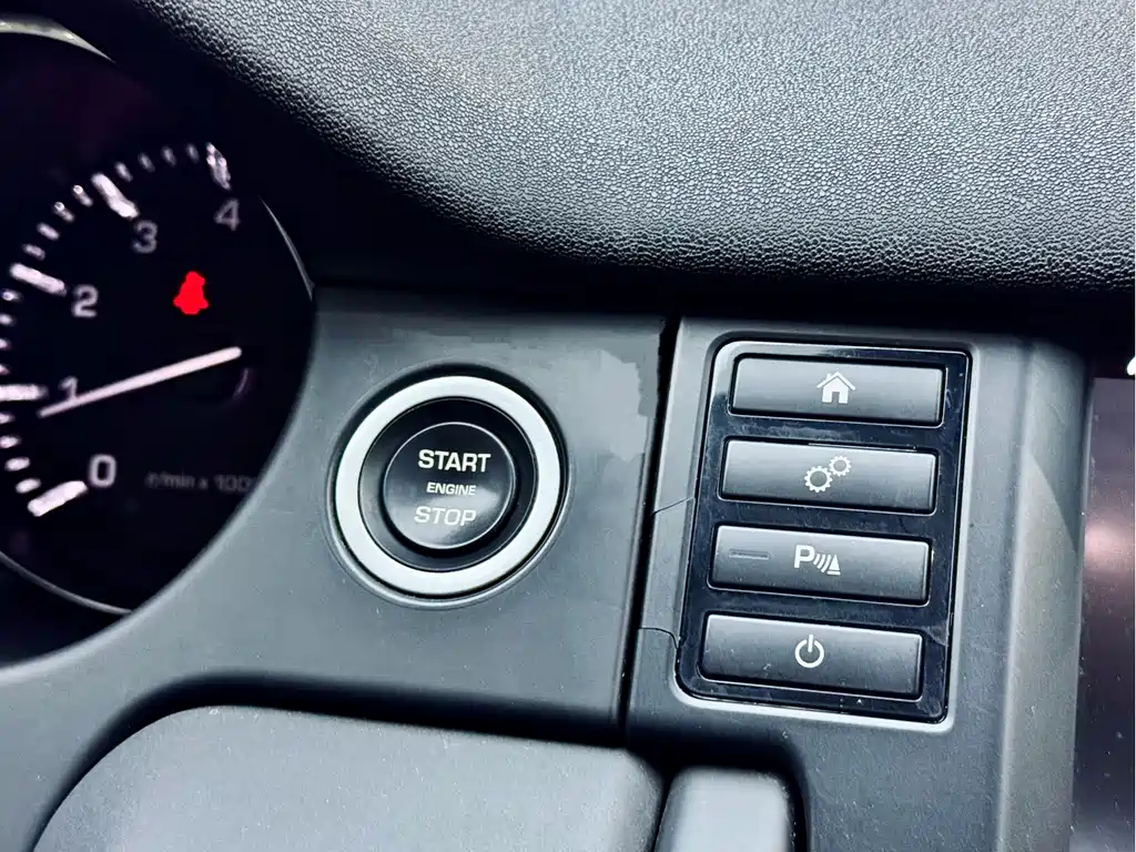 Land Rover Discovery Sport — миниатюра 19