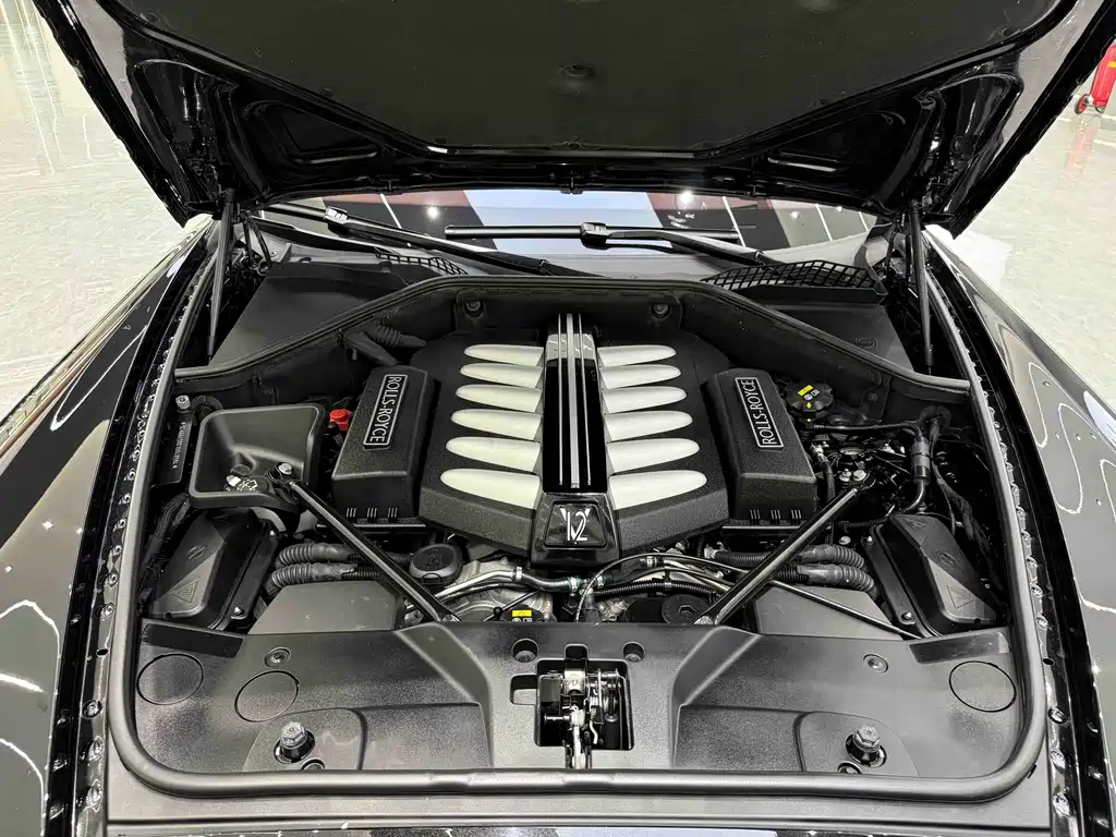 Rolls-Royce Ghost — миниатюра 11
