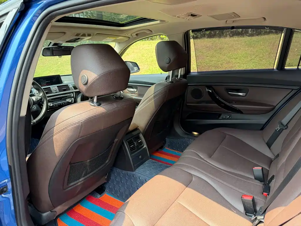 BMW 3 Series — миниатюра 11