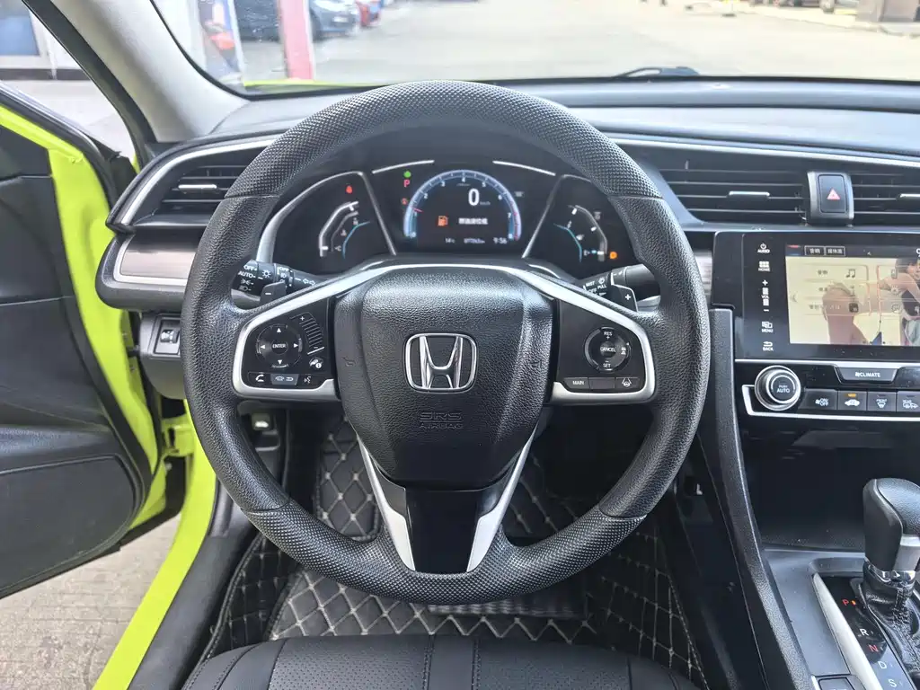 Honda Civic — миниатюра 7