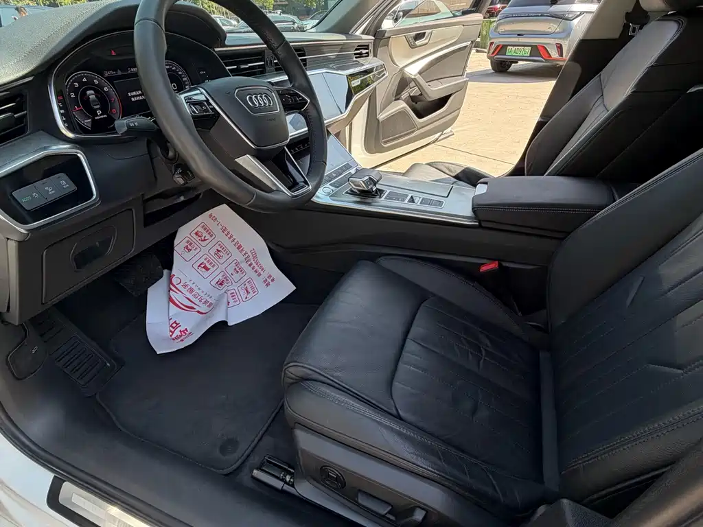 Audi A6L 2020 40 TFSI Luxury