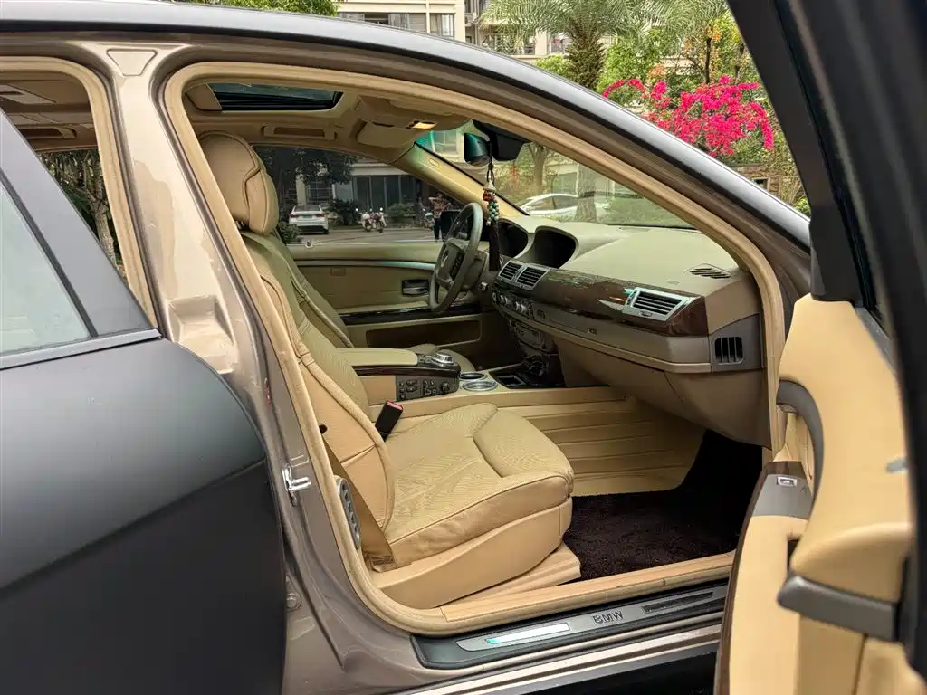 BMW 7 Series — фотографии объявления, Фото 13