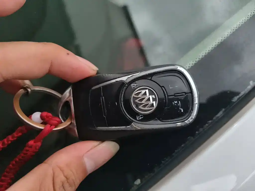 Buick LaCrosse — миниатюра 12