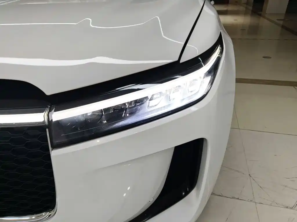 Li Auto Li ONE — миниатюра 24