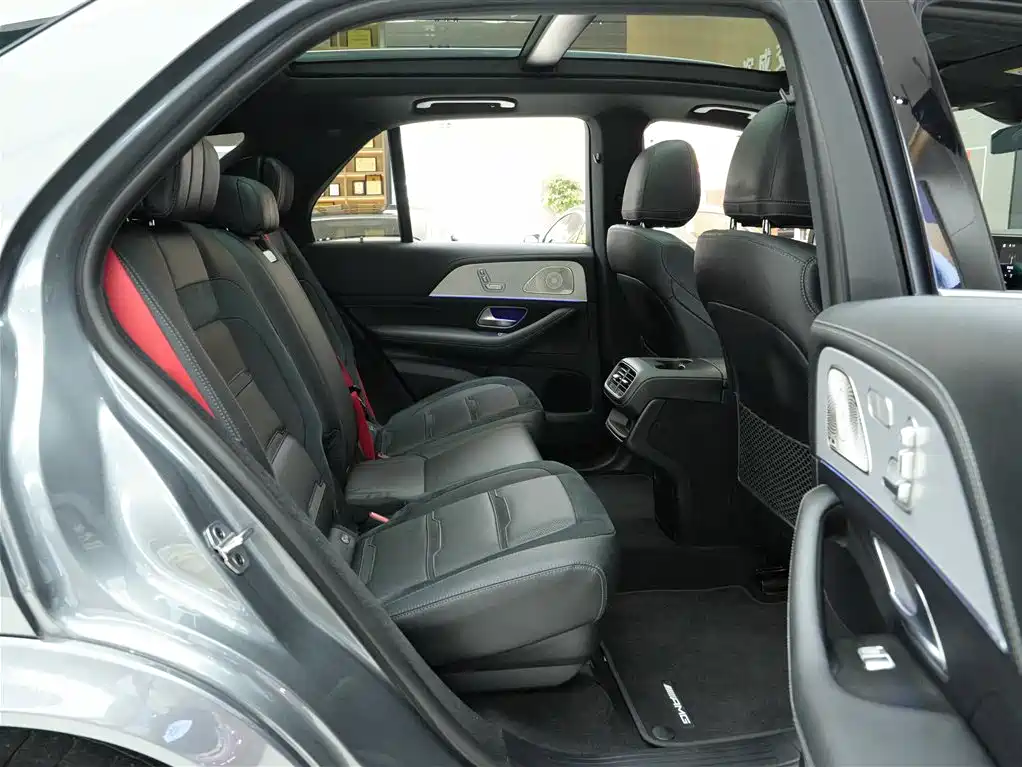 MERCEDES-BENZ GLE AMG