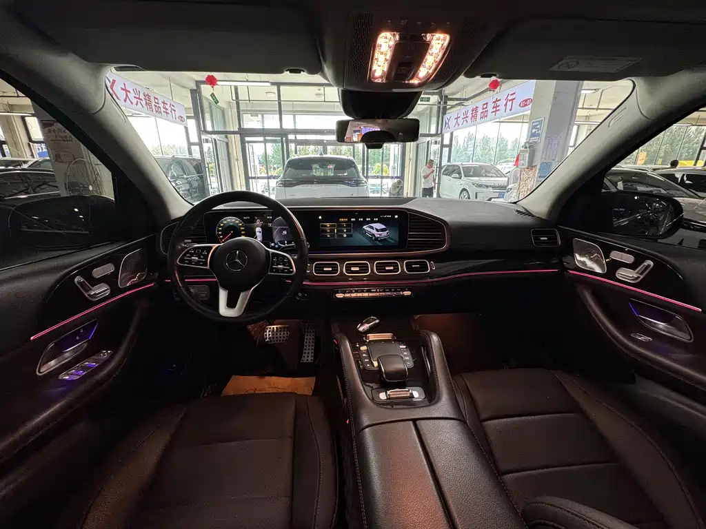 Mercedes-Benz GLE (Import) — миниатюра 8