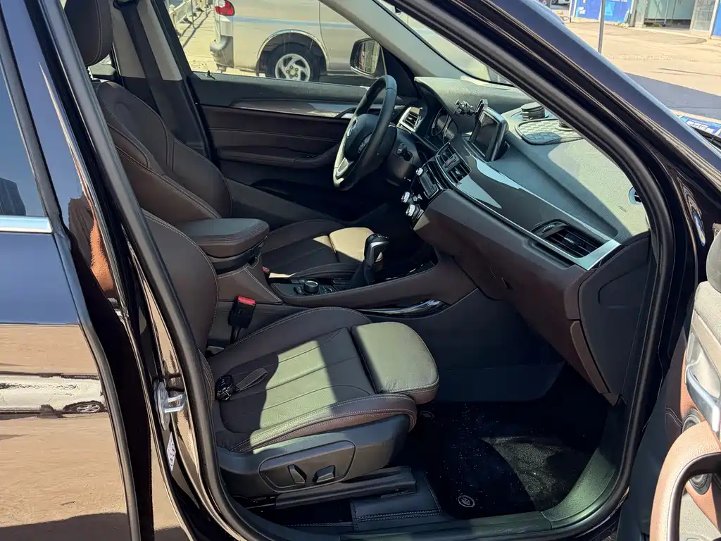 BMW X1 — миниатюра 13