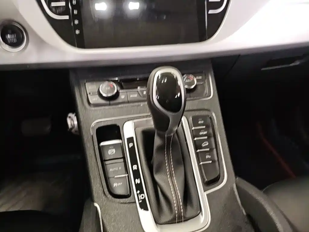 Geely Boyue — миниатюра 14