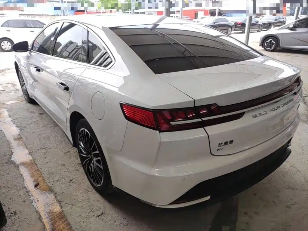 BYD Han — миниатюра 5