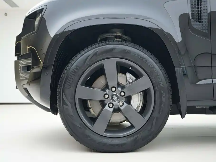 Land Rover Defender — миниатюра 14