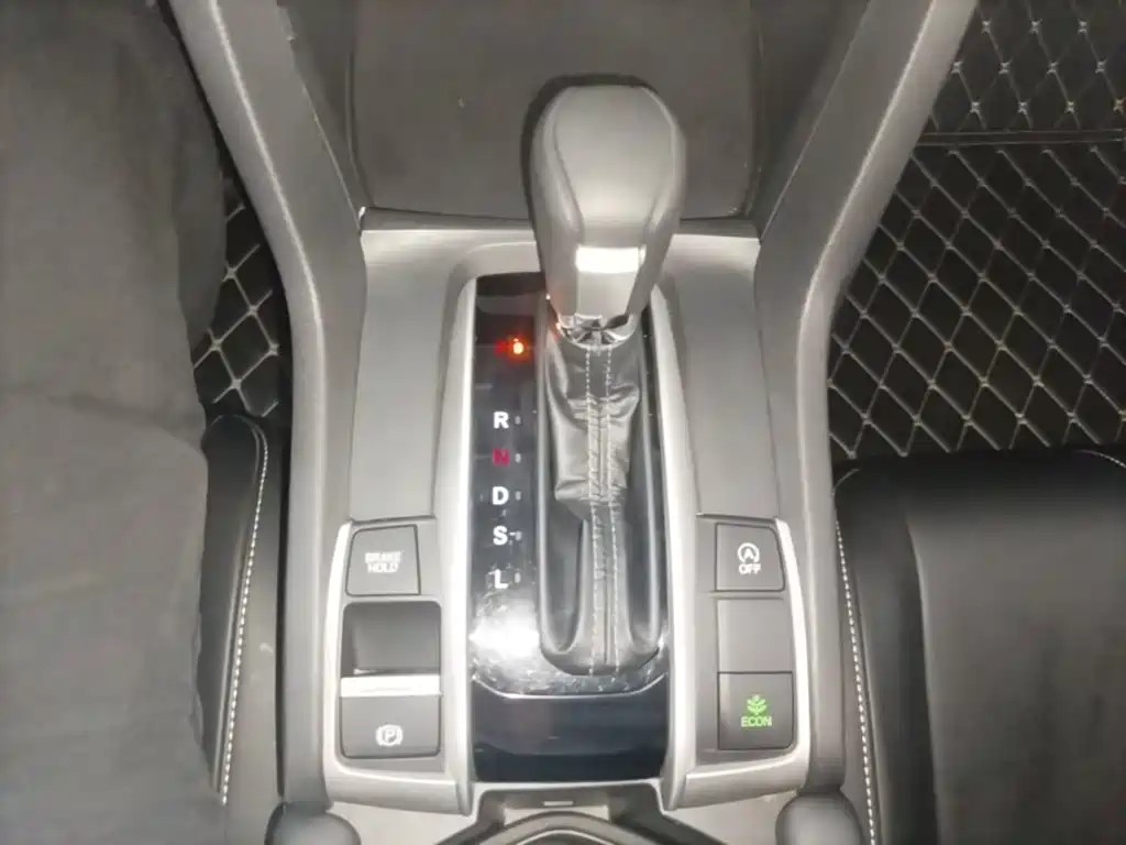 Honda Civic — миниатюра 14
