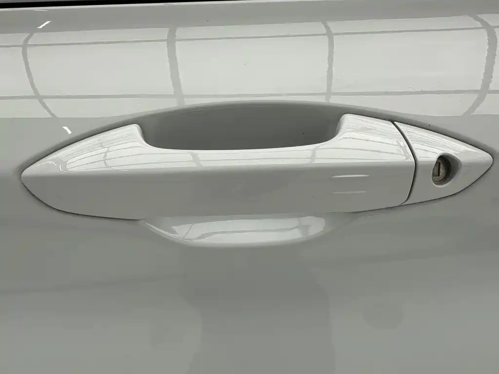 Geely Binyue — миниатюра 11