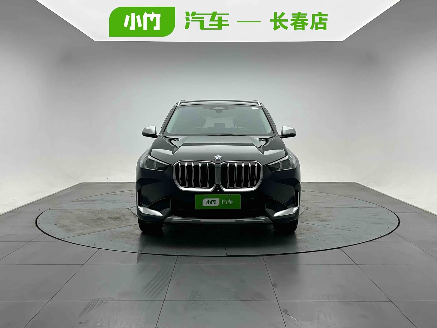 BMW X1 1.5 л 2024 г. Чёрный, пробег 38600 км