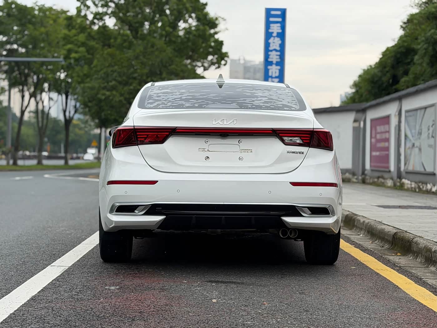 Kia K3 1.5 л 2022 г. Белый, пробег 37000 км