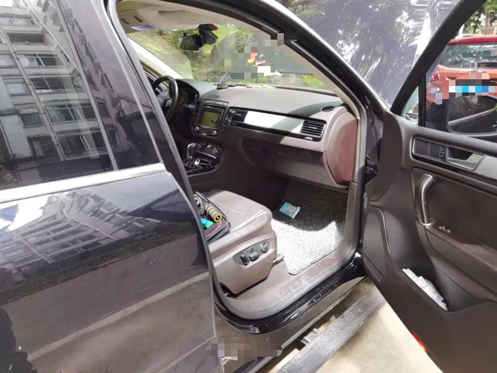 Volkswagen Touareg — миниатюра 19