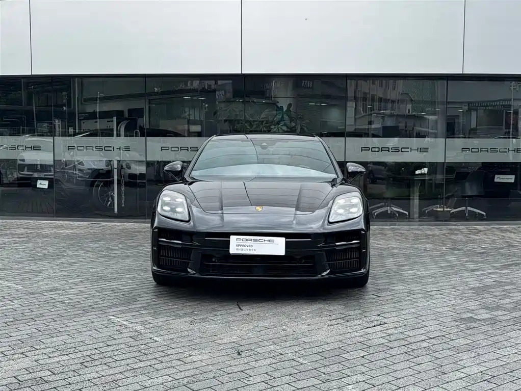 Porsche Panamera — миниатюра 2