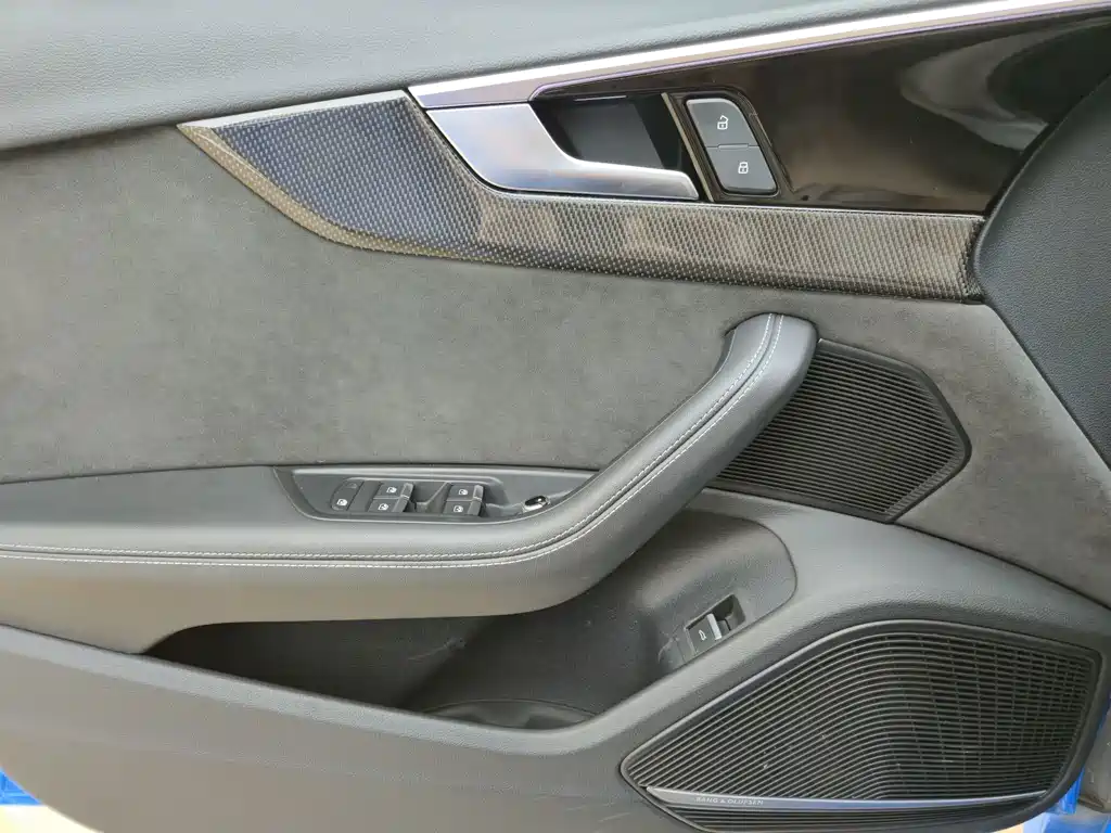 Audi S4 — миниатюра 16
