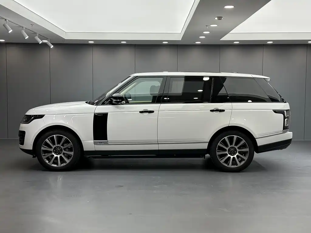 Land Rover Range Rover — миниатюра 7