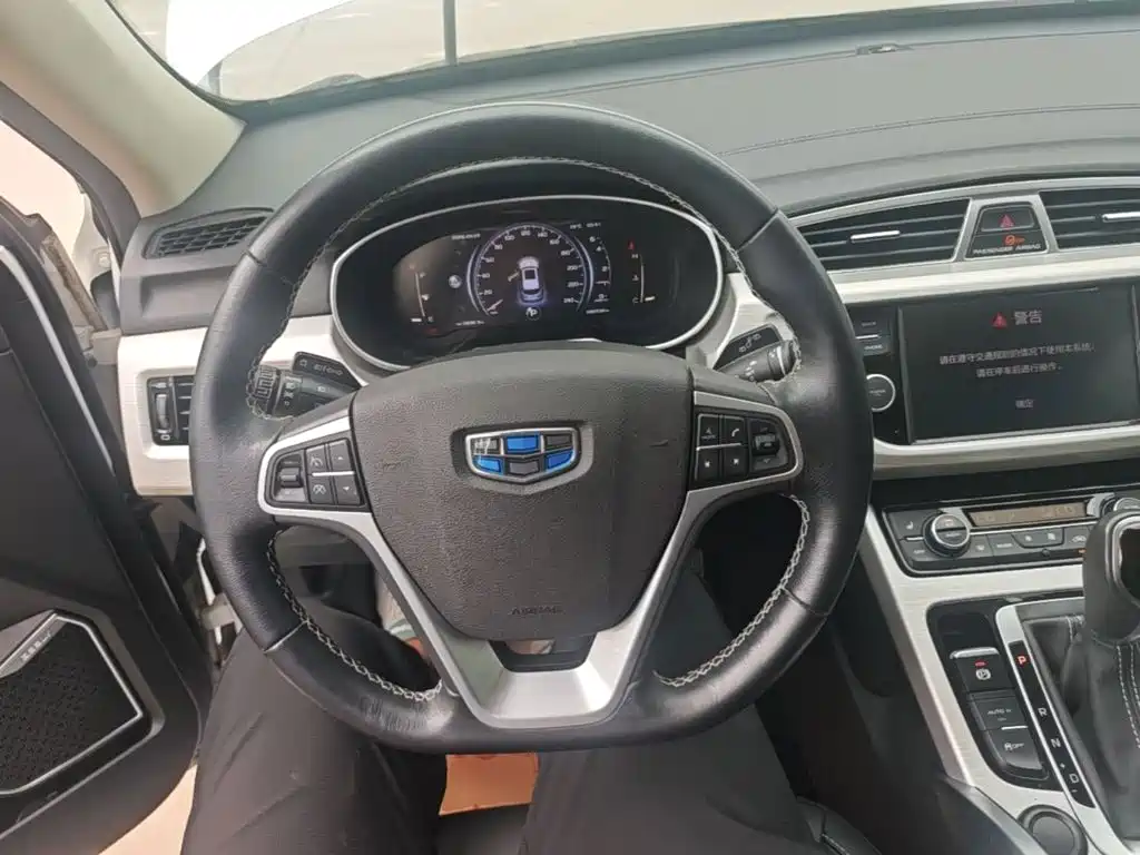 Geely Boyue — миниатюра 11