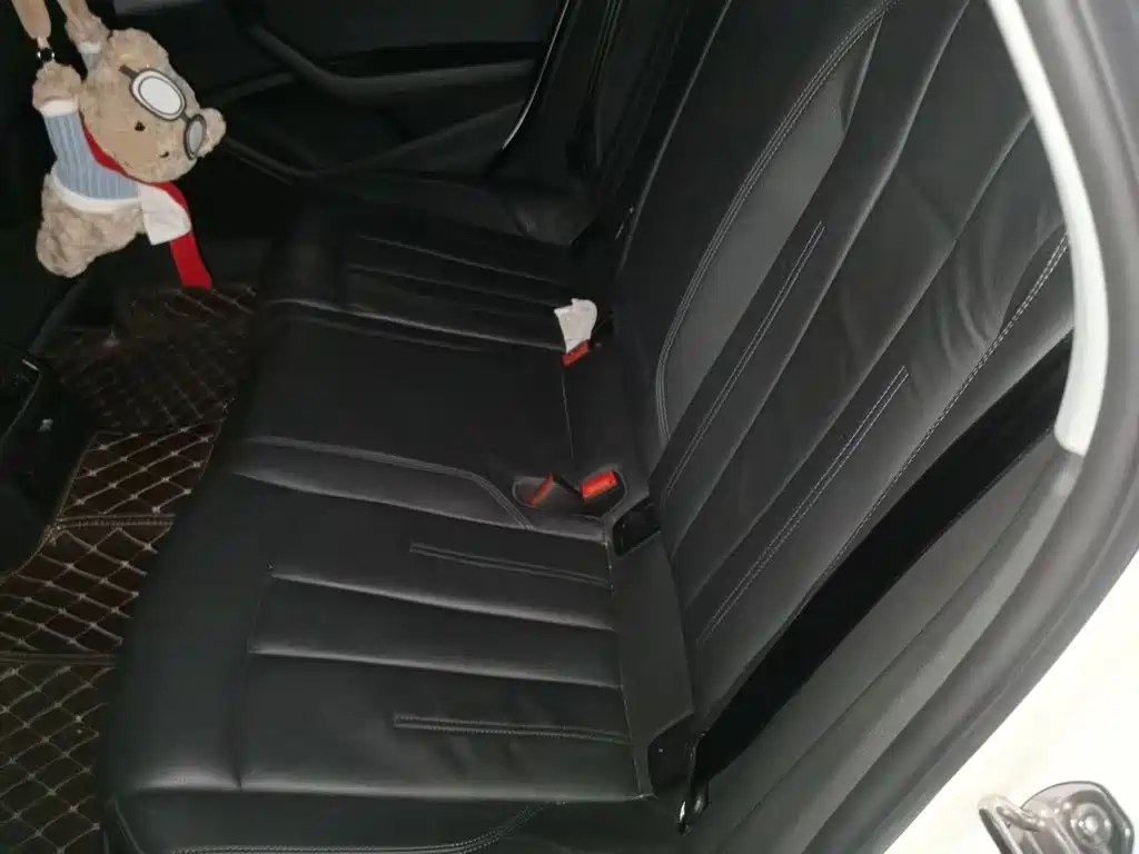 Audi A4L — миниатюра 15