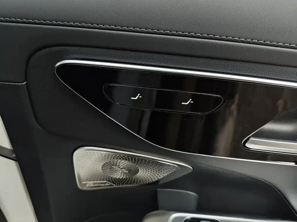 Mercedes-Benz C-Class New Energy — миниатюра 15