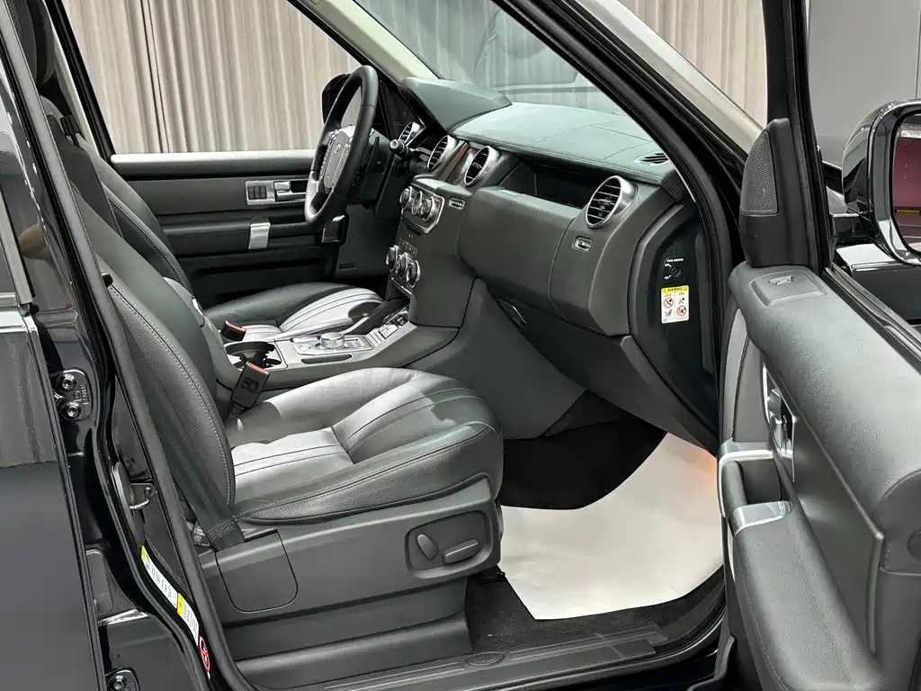 Land Rover Discovery — миниатюра 34