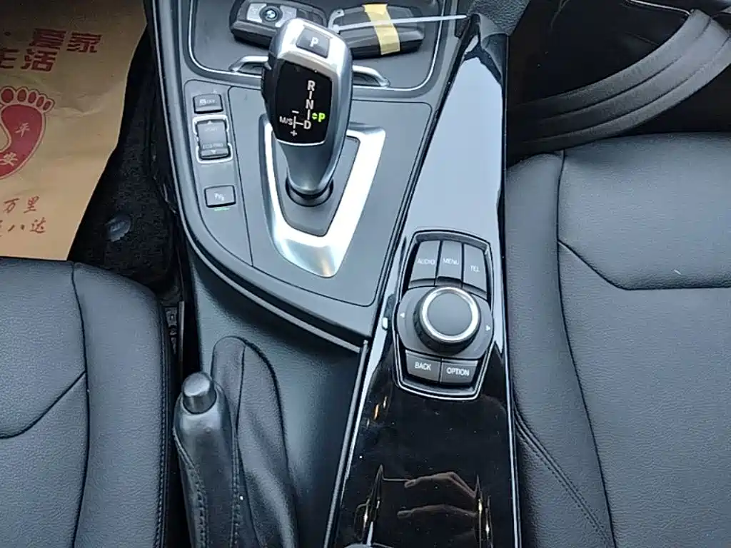 BMW 3 Series — миниатюра 14