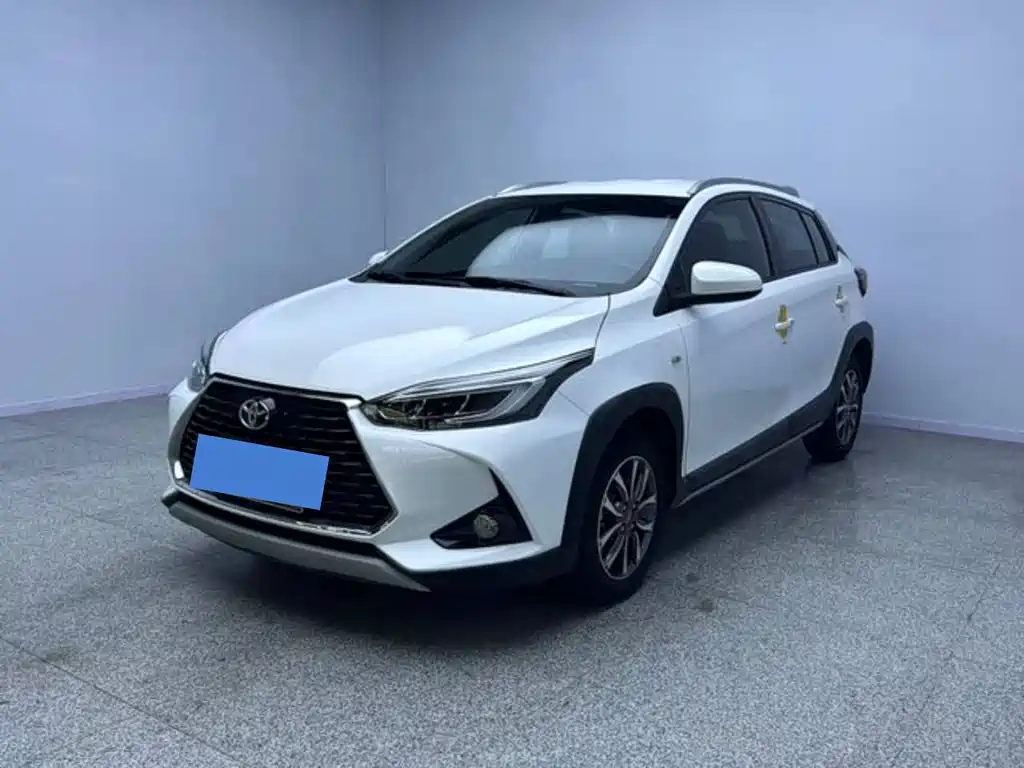 Toyota Yaris L